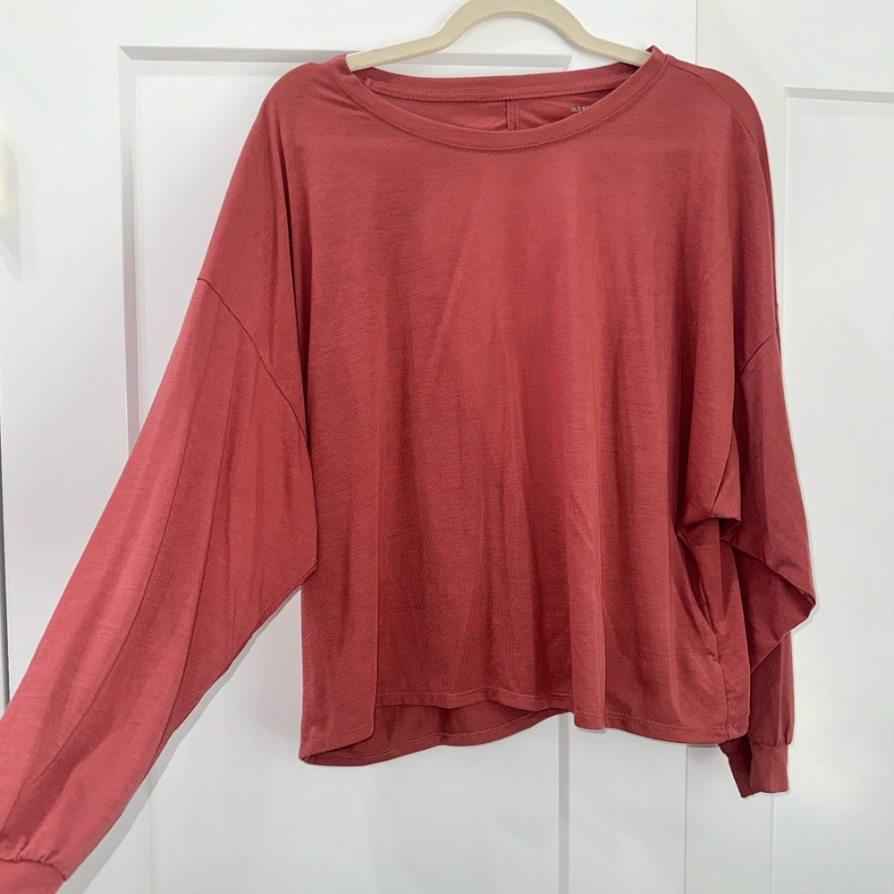 Old Navy Long Sleeve Dark Melon Athleisure Top